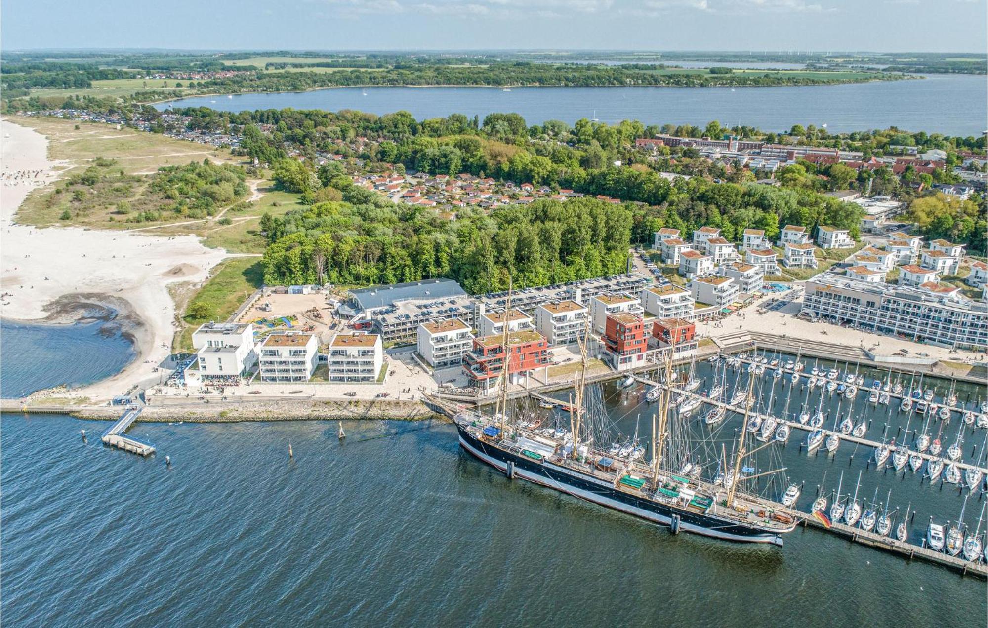 Lejlighed Awesome In Travemuende With Sauna